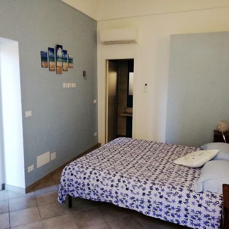 I Fiori Di Santo Stefano Appartement Santo Stefano al Mare Buitenkant foto