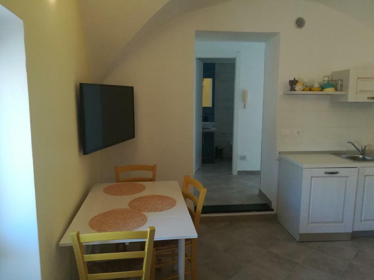 I Fiori Di Santo Stefano Appartement Santo Stefano al Mare Buitenkant foto